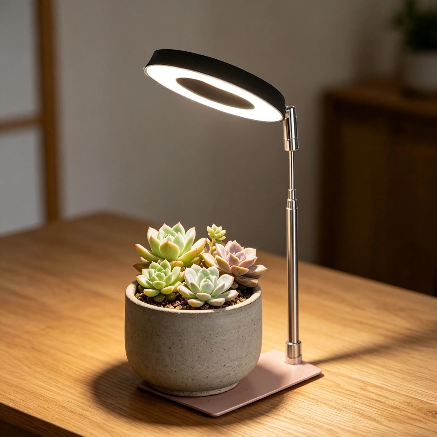 Indoor Full Spectrum LED Plant Growth Lights With Retractable Base