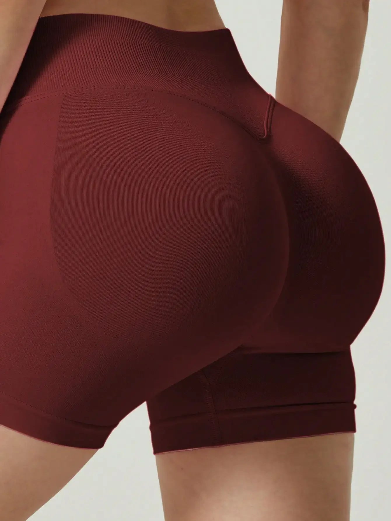 Womens Seamless Butt Lifting Sports Shorts For Gym Workout